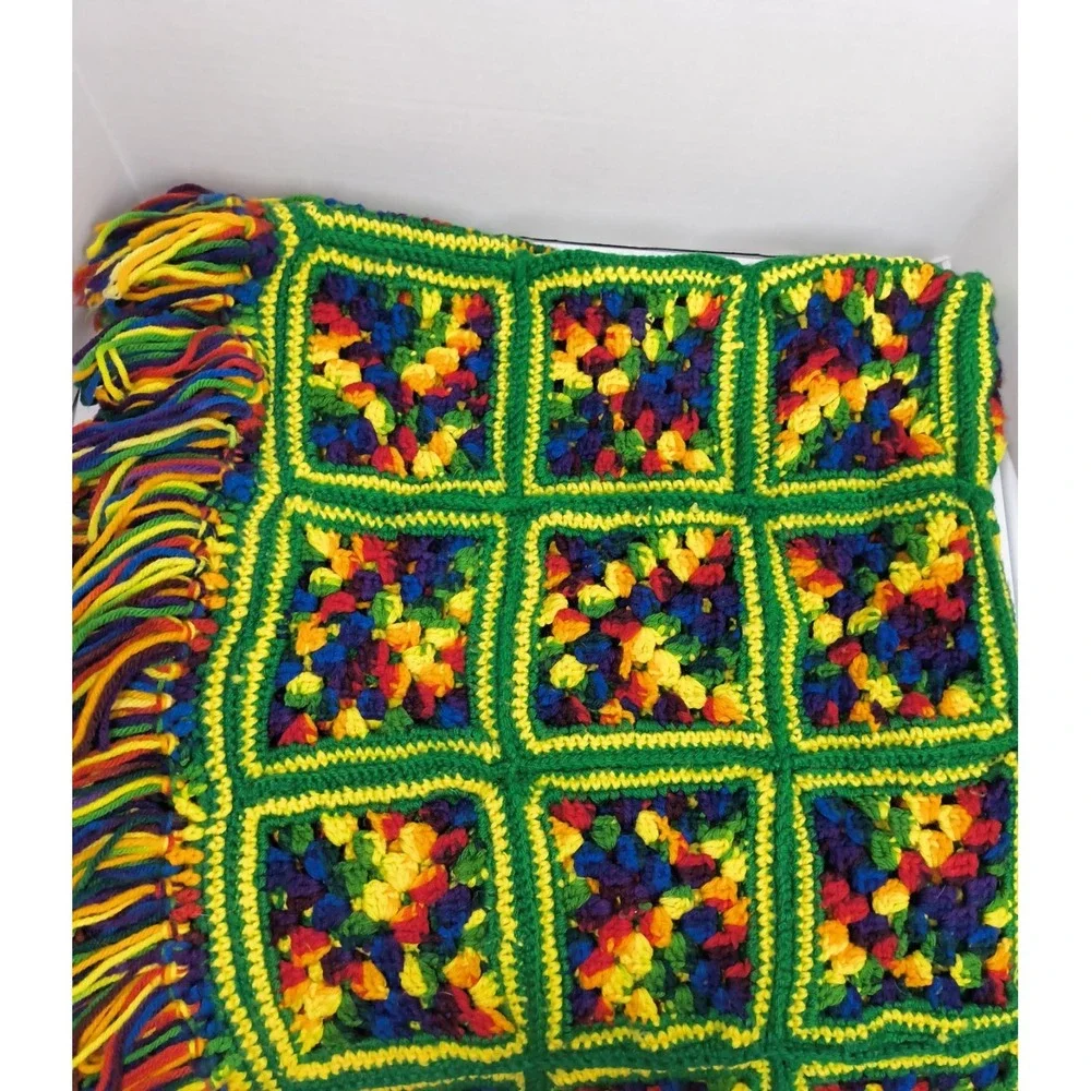 Handmade Granny Square Afghan Crochet Throw Blanket Fringe 3x5‎ Green Red Yellow